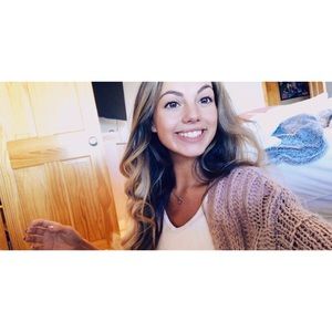 Meet your Posher, Ashlyn